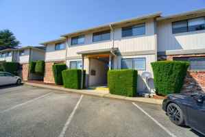 featured image of 203 Lodean Dr Apt A #Apt A