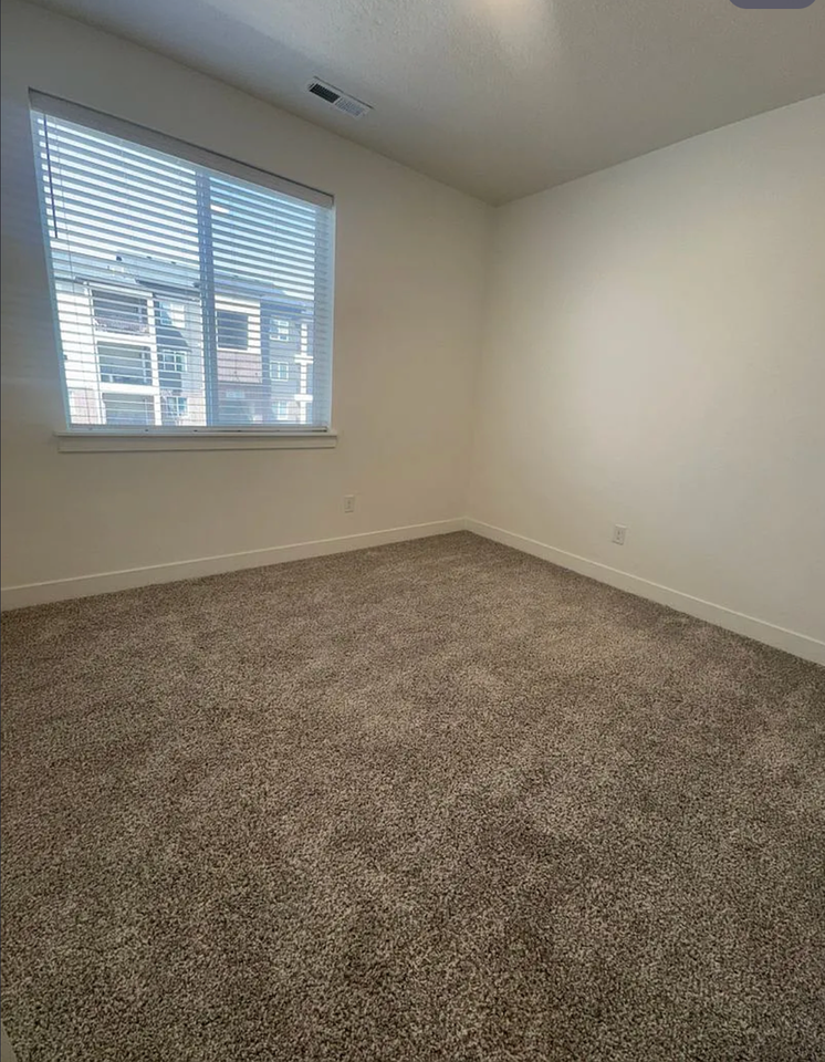 1386 N 3830 W - Photo 6 of 15
