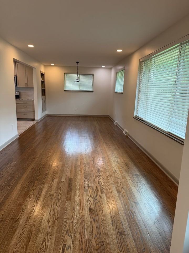 8604 Sultan Ln - Photo 3 of 26