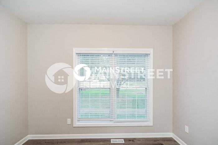 728 Cook Rd - Photo 7 of 16