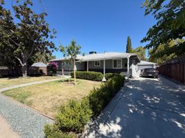 featured image of 2481 Wilmington Ave