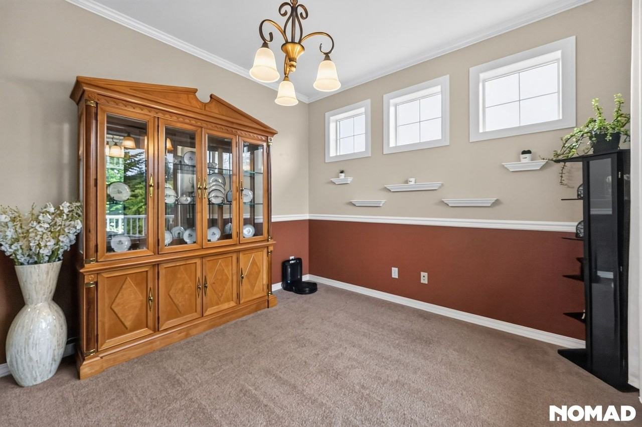 33 Zermatt Ct - Photo 4 of 34