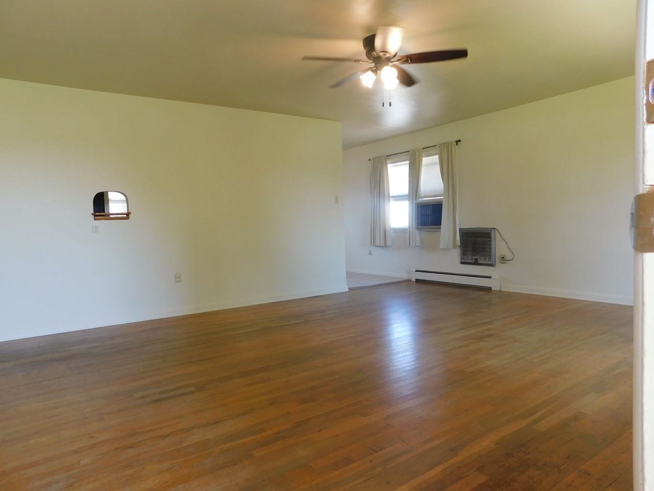 735 23 1/2 Rd - Photo 3 of 18
