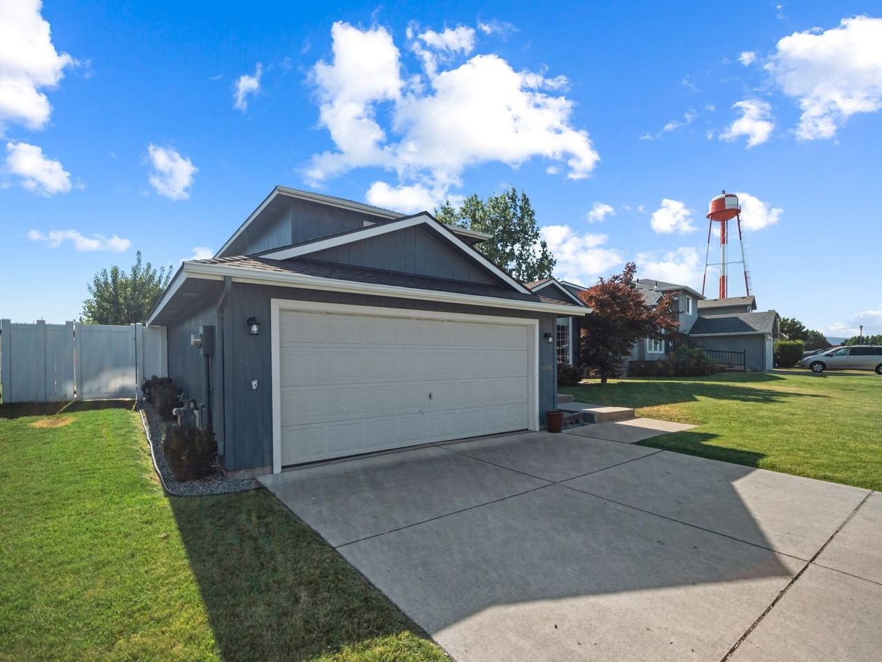 1618 N Potomac River Ln - Photo 6 of 50