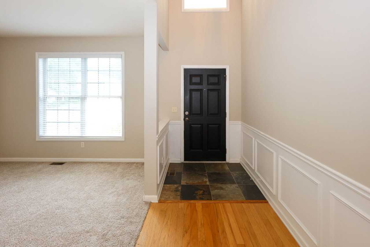 2895 Haynes Club Cir ##Sw - Photo 2 of 50