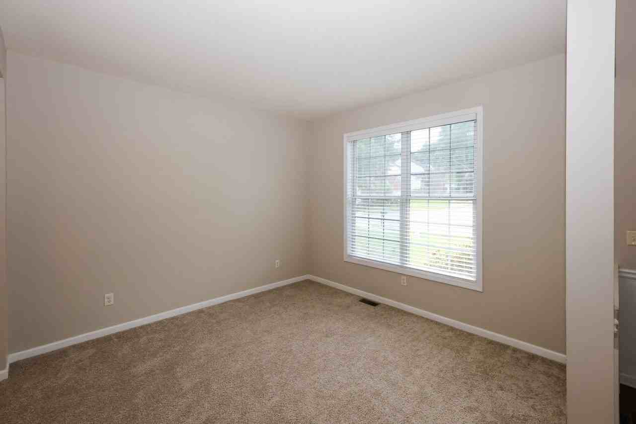 2895 Haynes Club Cir ##Sw - Photo 3 of 50