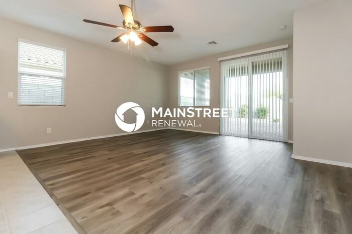 25068 W Wayland Dr - Photo 3 of 16