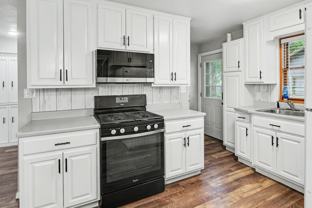 914 W 5th St - Photo 1 of 1