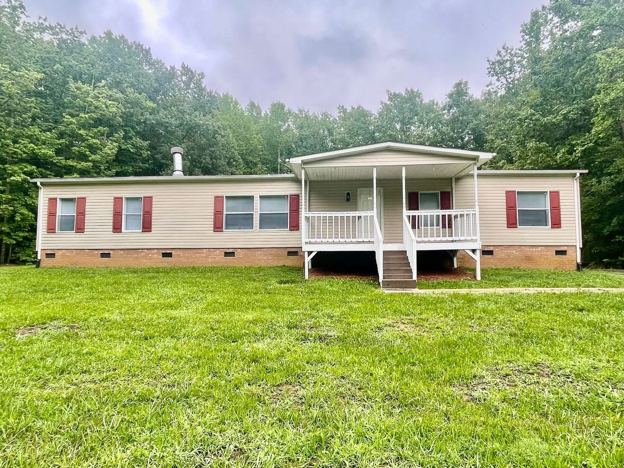 1838 Prairie Ct - Photo 2 of 20