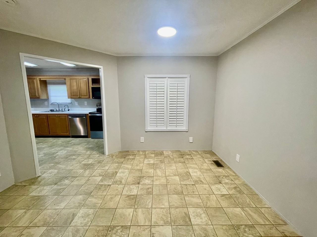 1838 Prairie Ct - Photo 6 of 20