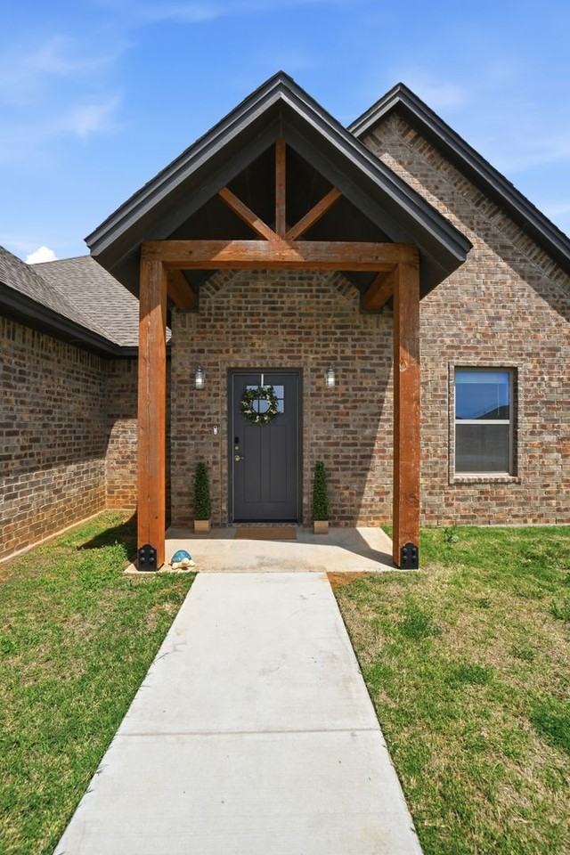 4254 Mesa Dr - Photo 2 of 37