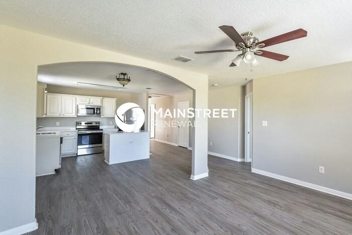 11215 Pecan Cyn - Photo 4 of 16