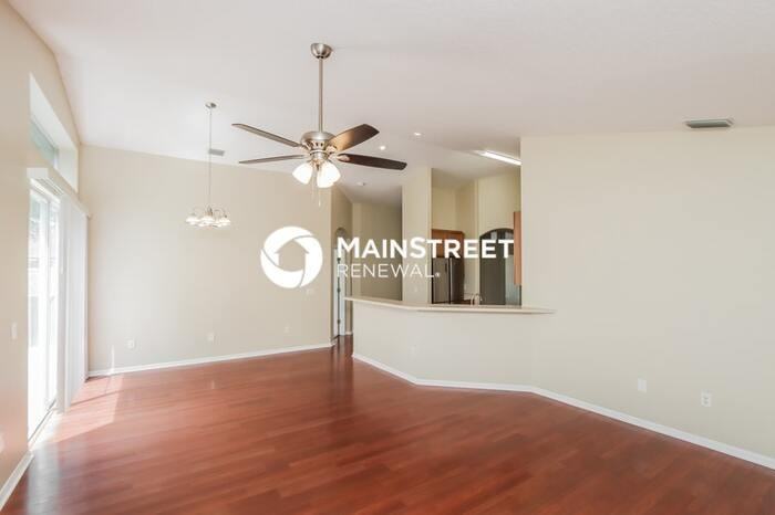 475 Sedgewood Cir - Photo 7 of 16
