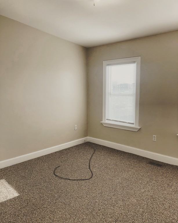 9 Bell Ct #2 - Photo 6 of 32