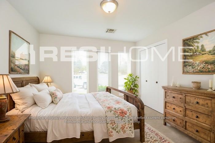 7425 Nw 105th St - Photo 7 of 18