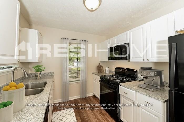 368 Oxford Ct - Photo 2 of 15