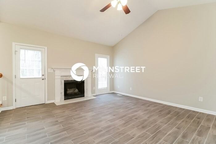 108 Kay Cir - Photo 4 of 16