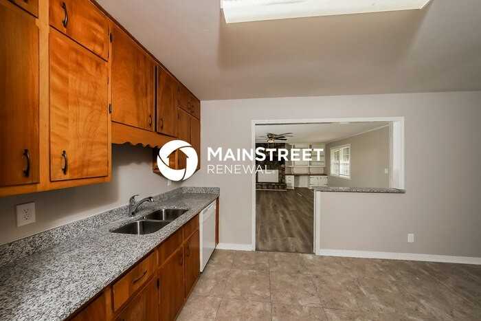 1145 Kawanda Ln - Photo 5 of 16