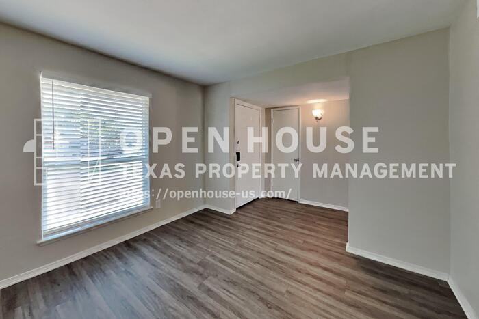 414 Oak Ridge Pl - Photo 7 of 20