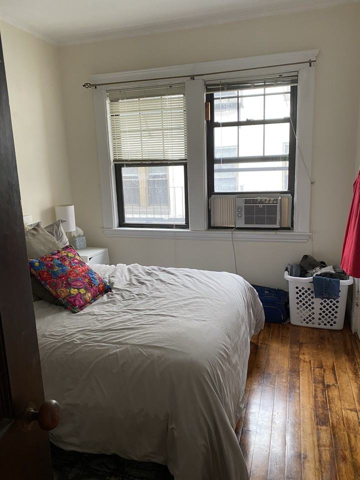 11 Everett St #SG4 - Photo 2 of 13