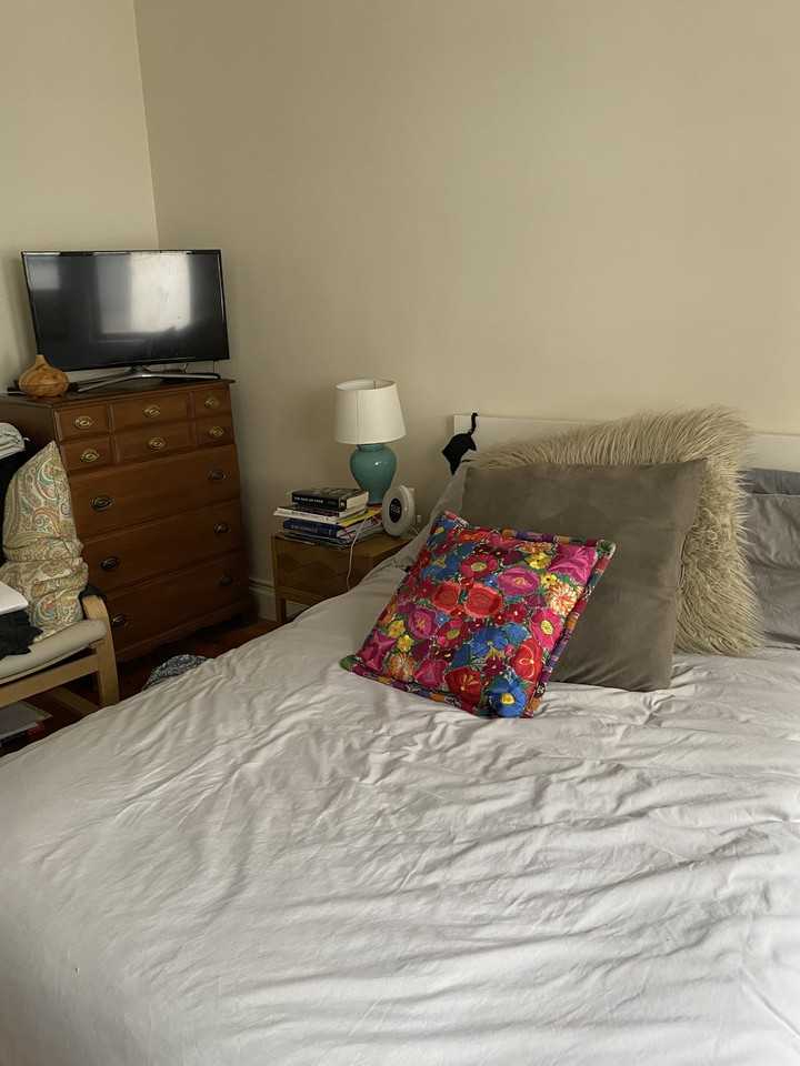 11 Everett St #SG4 - Photo 3 of 13