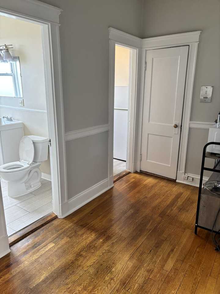 1192 Commonwealth Ave #22
