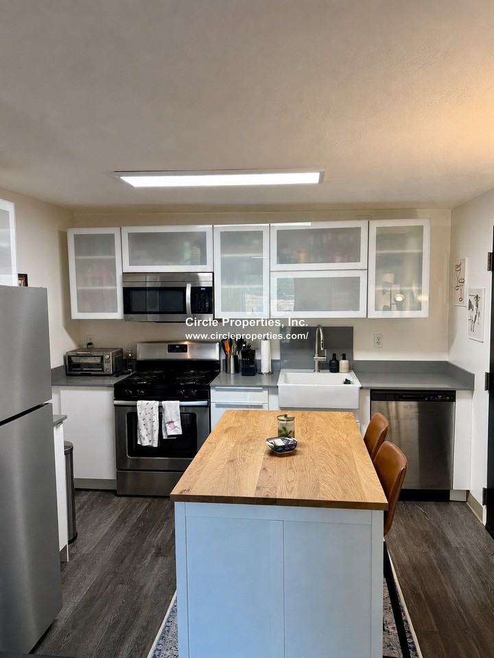 6 Darling St #10 - Photo 2 of 8