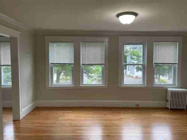 229 Langley Rd - Photo 5 of 9