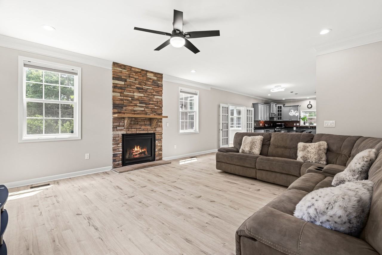 900 Vandalia Dr #NA - Photo 6 of 20