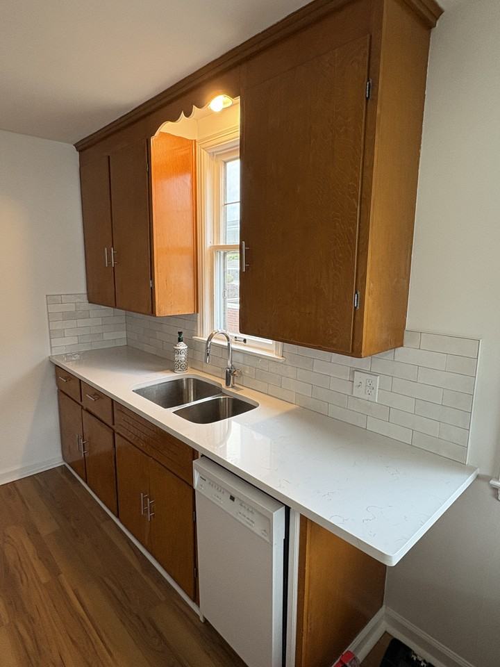 1368 Westwood Ave #NA - Photo 7 of 33
