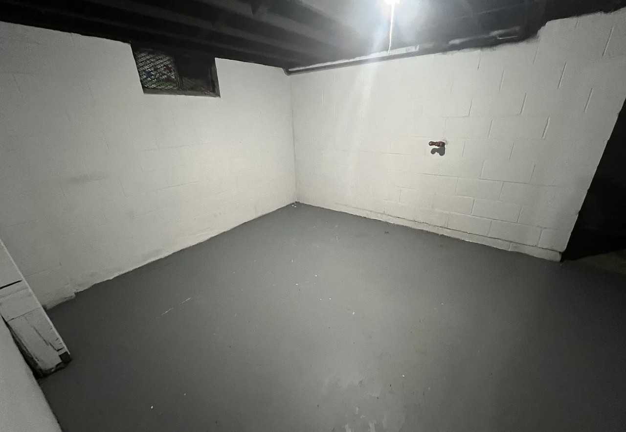 2210 Blades Ave #NA - Photo 4 of 10