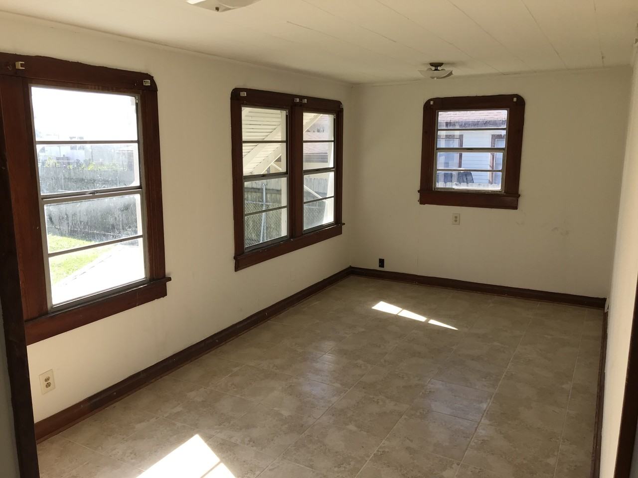 713 West Dr #NA - Photo 4 of 15