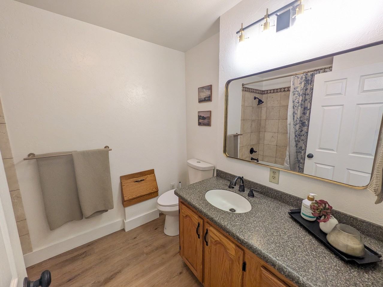 440 W Cottonwood Ln #NA - Photo 4 of 33