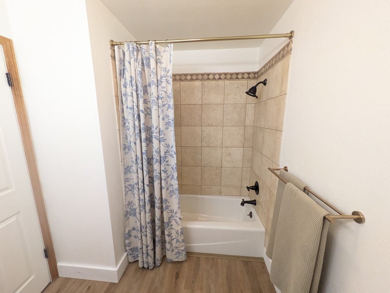 440 W Cottonwood Ln #NA - Photo 5 of 33