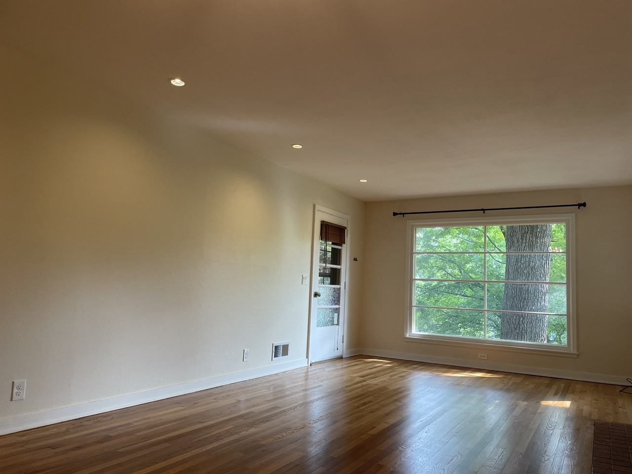 608 Chapman St #NA - Photo 4 of 40
