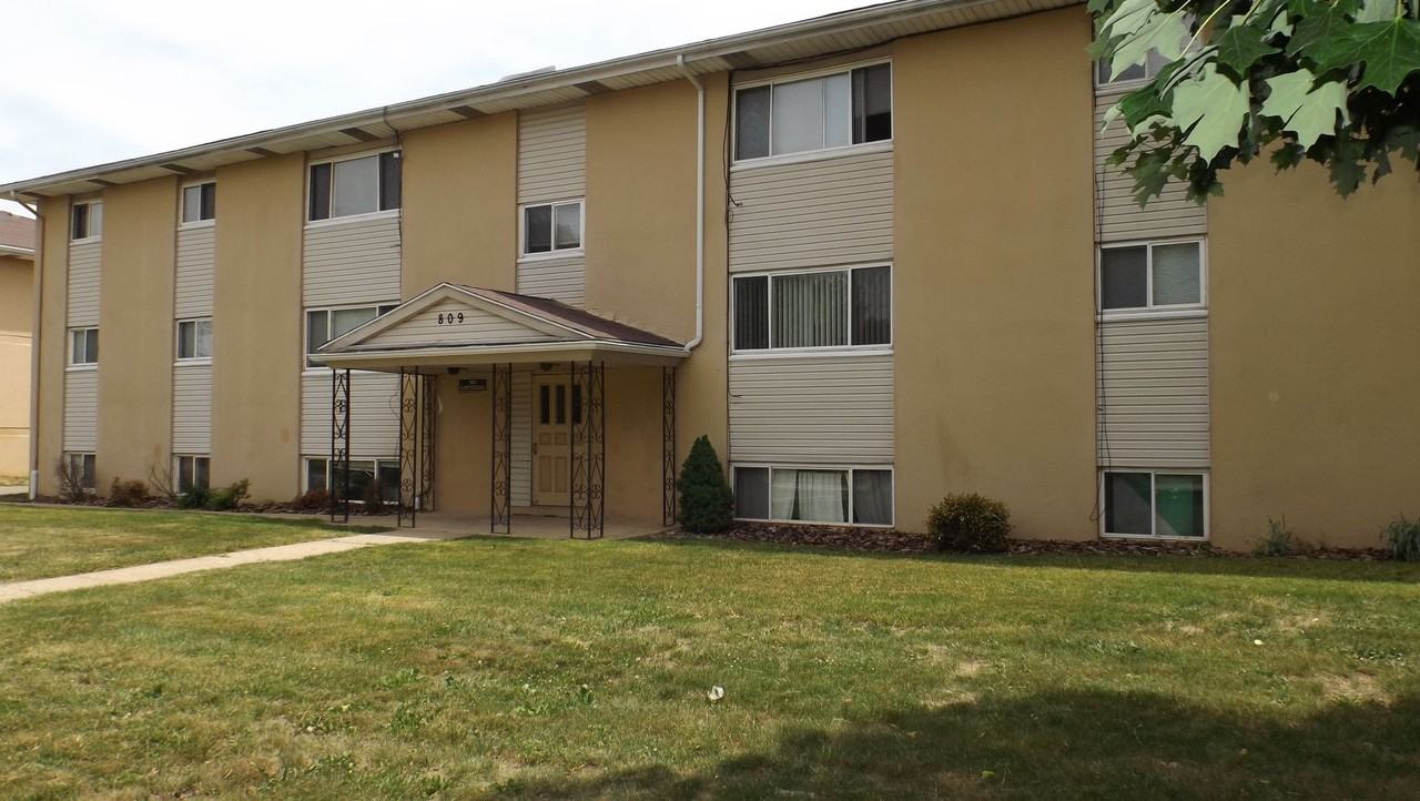 841 Silver Meadows Blvd #104 - Photo 7 of 7