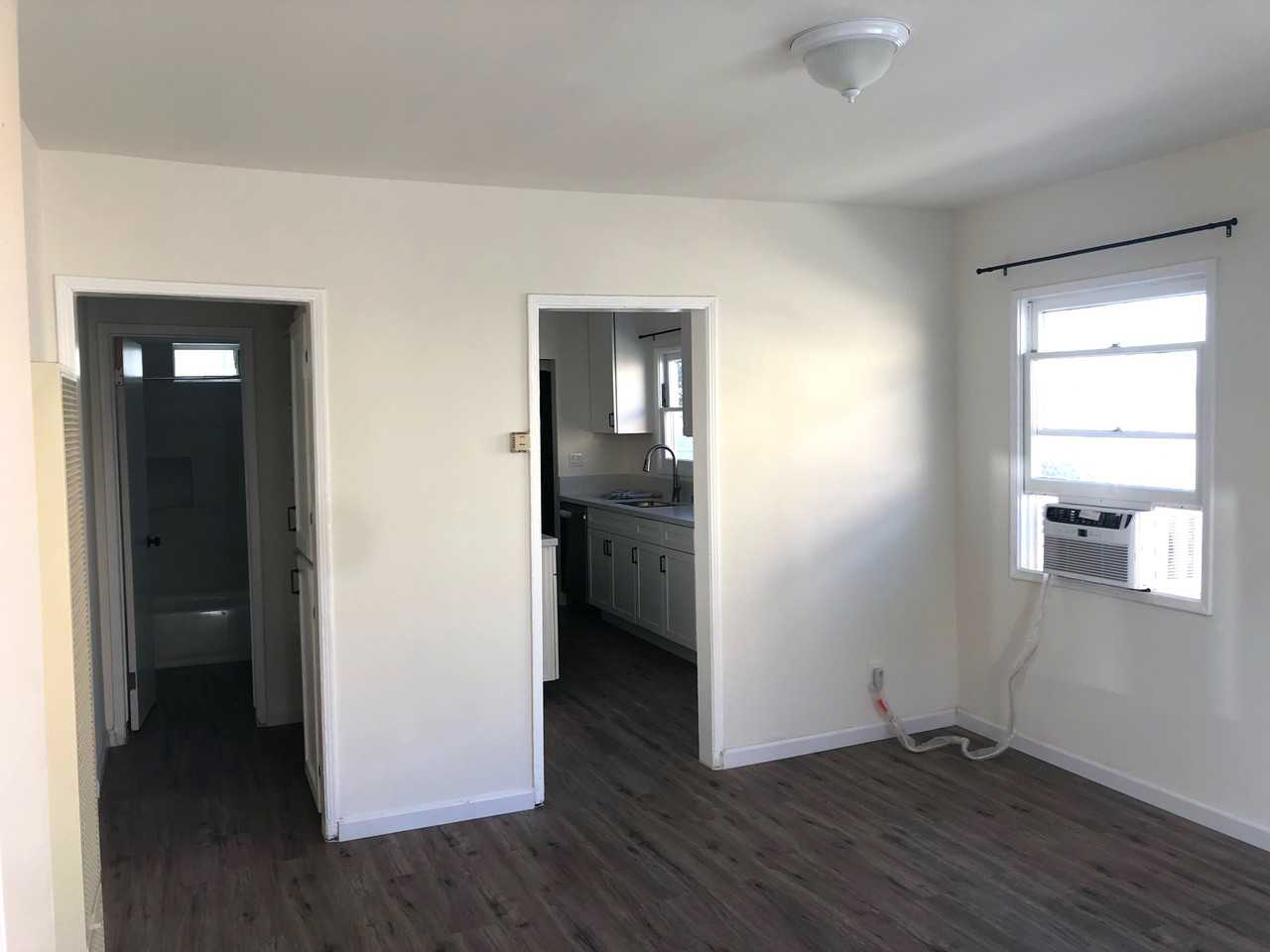 2106 Vallejo St #NA - Photo 5 of 14