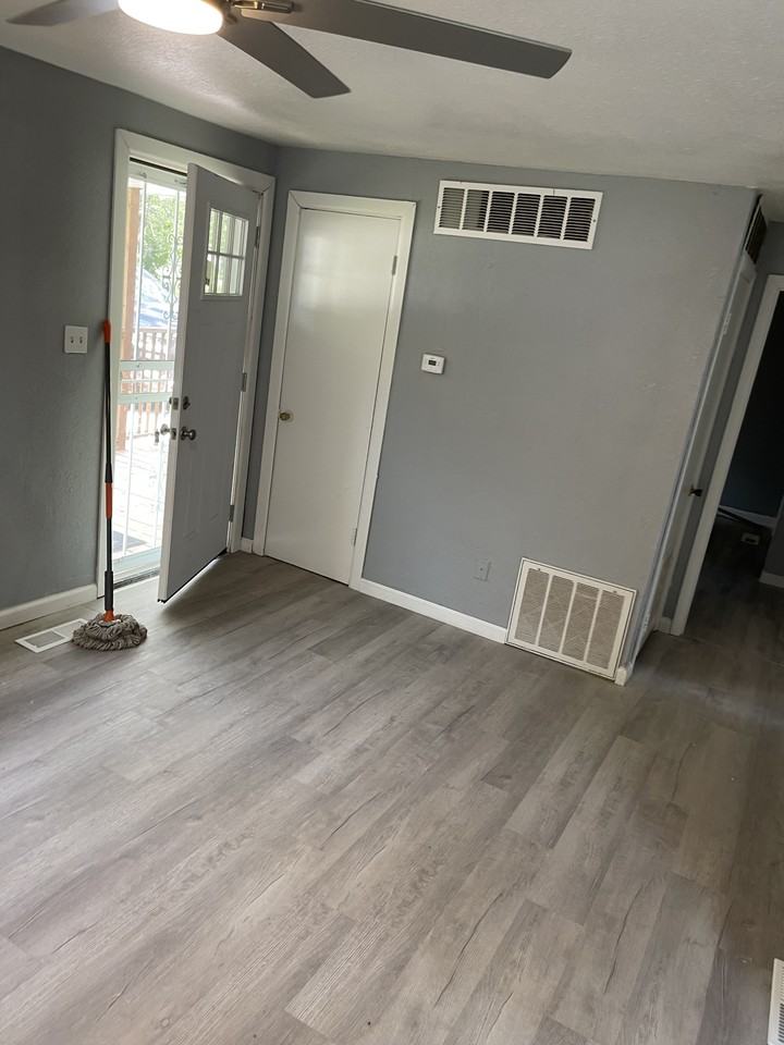 1734 Doris Ave #NA - Photo 2 of 15