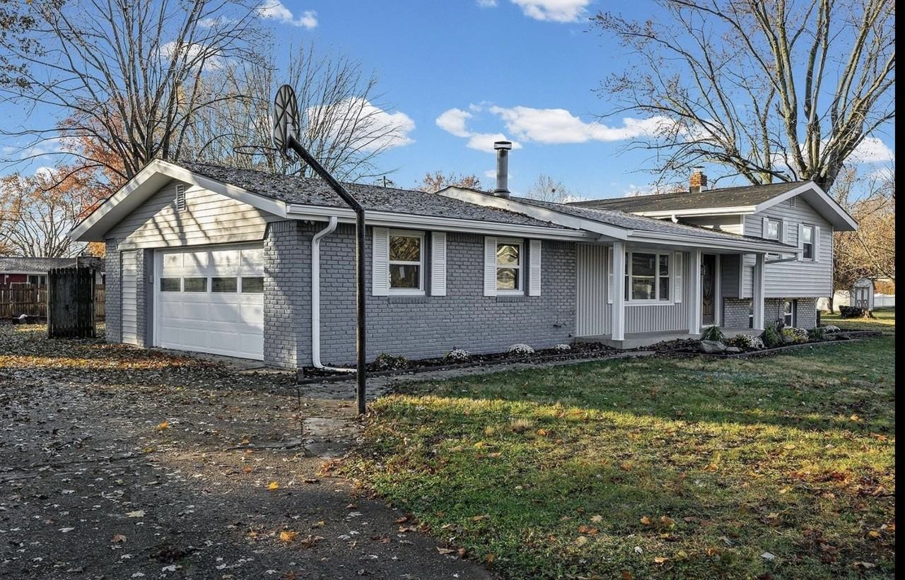 1406 Meadowbrook Ct #NA - Photo 2 of 19