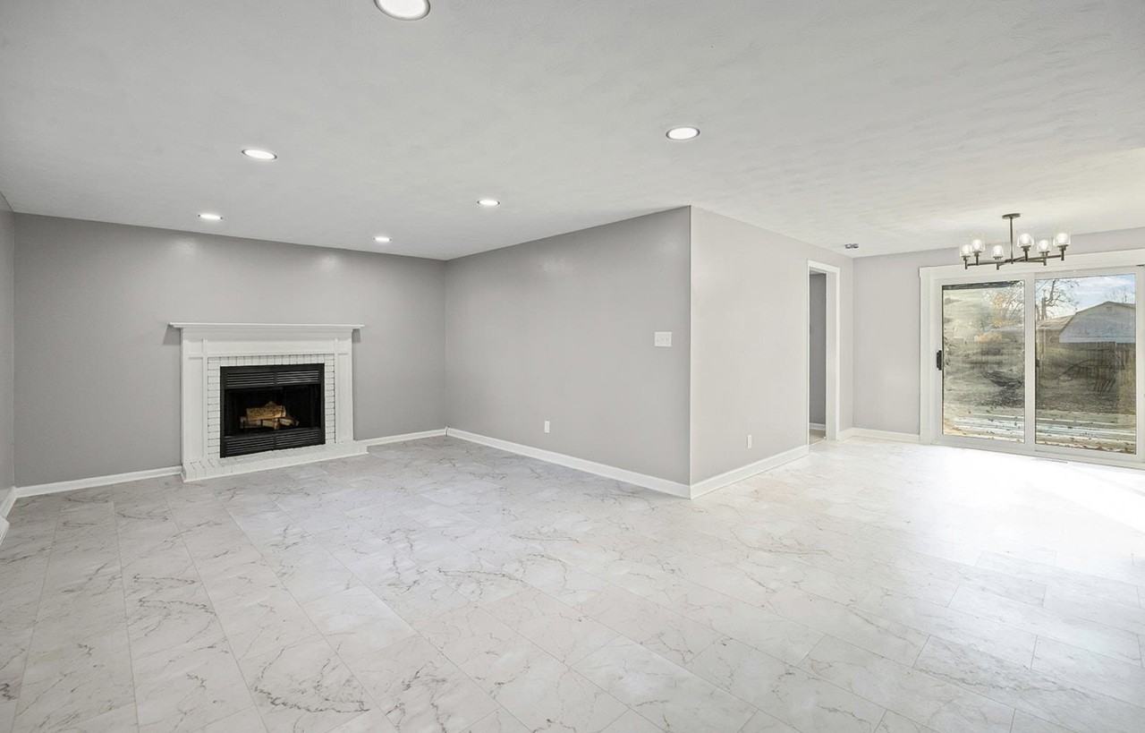 1406 Meadowbrook Ct #NA - Photo 7 of 19
