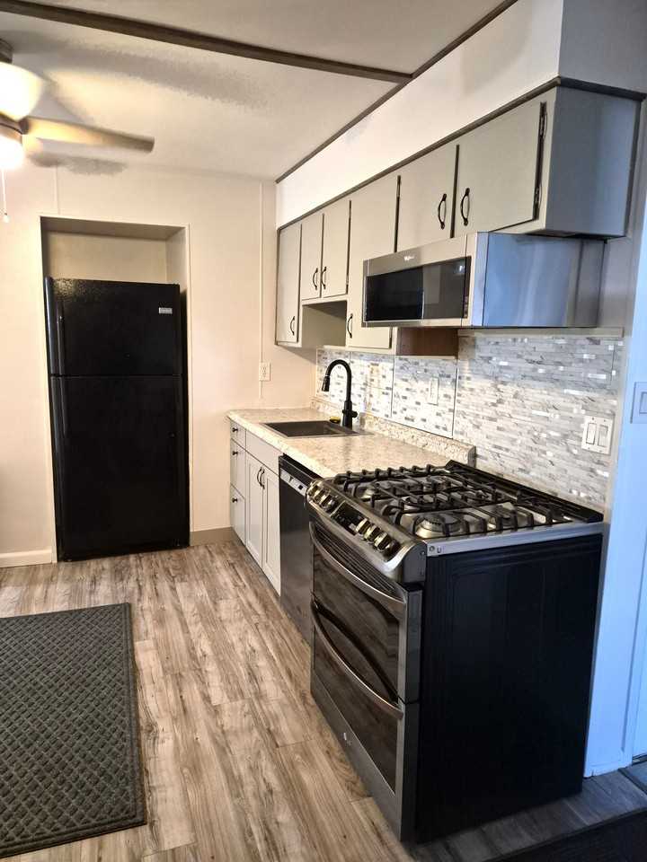 29 Thomas St #NA - Photo 2 of 15