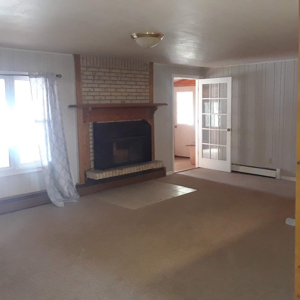 1902 E Lake Geneva Rd Ne #NA - Photo 2 of 6