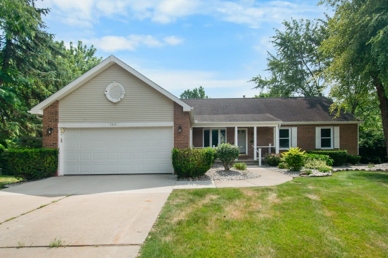 1511 Fall Creek Ln #NA - Photo 3 of 40