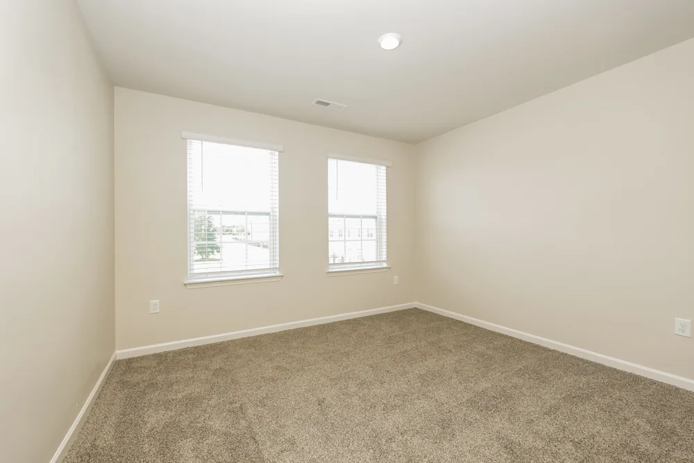 1035 Legacy Ct #NA - Photo 4 of 9