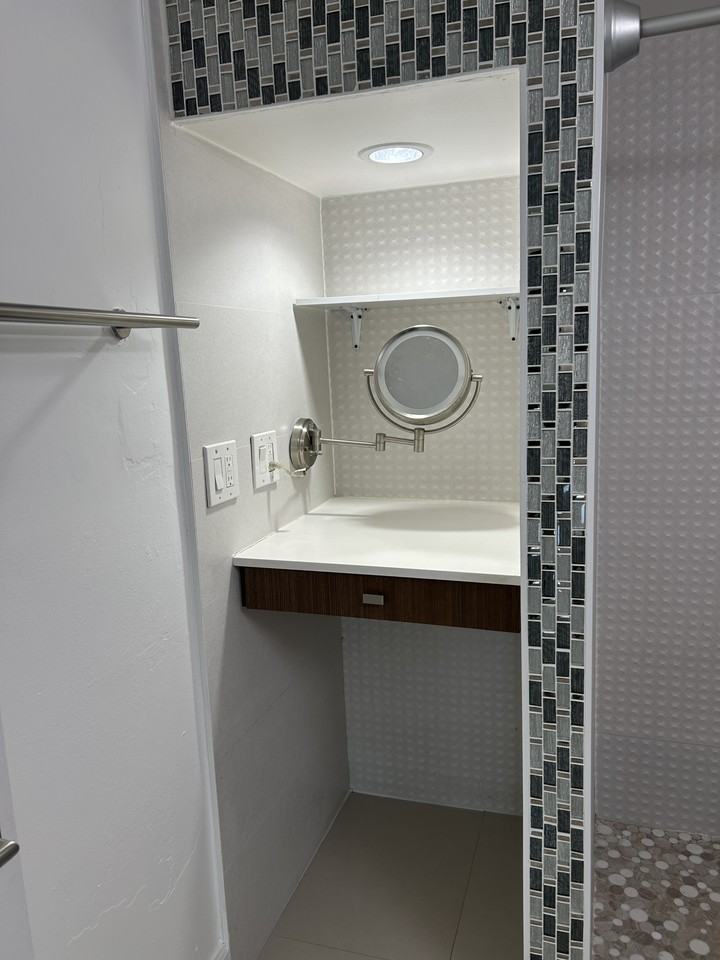 2075 Sw 122nd Ave #409 - Photo 5 of 28