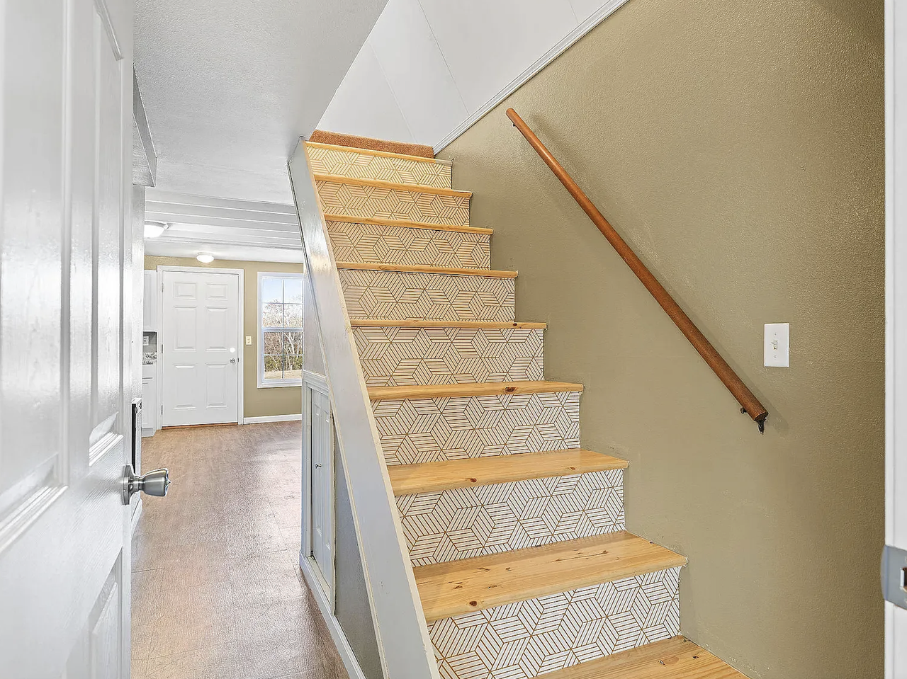 25 Bay Breeze Ln #NA - Photo 2 of 10