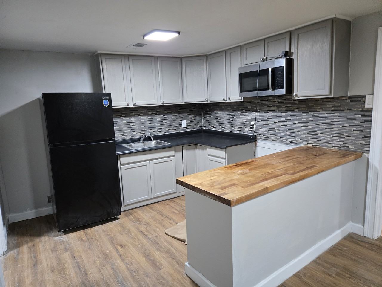 3846 Log Cabin Dr #NA - Photo 3 of 15