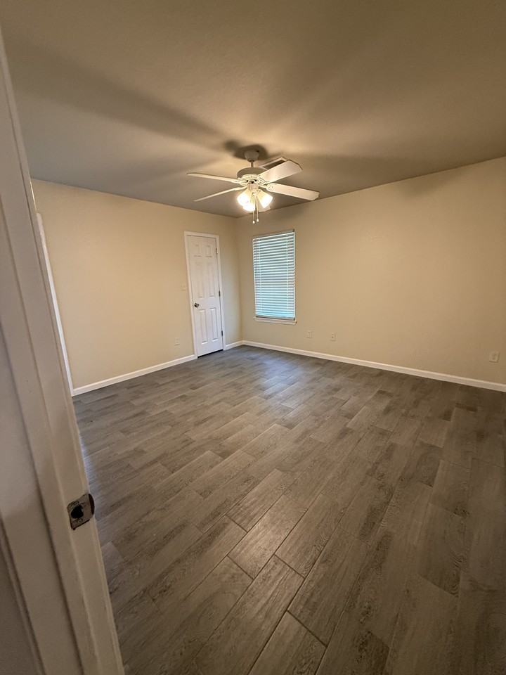 180 Azalea Dr #NA - Photo 4 of 9