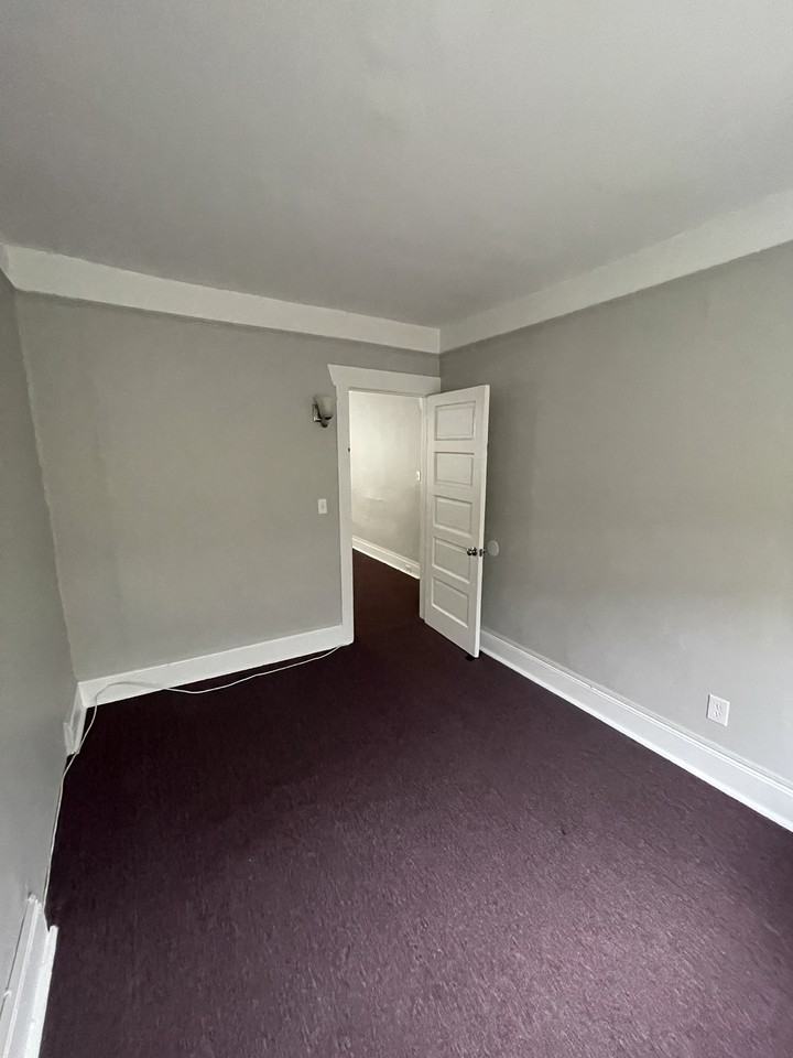 83 S State St #2 - Photo 5 of 11