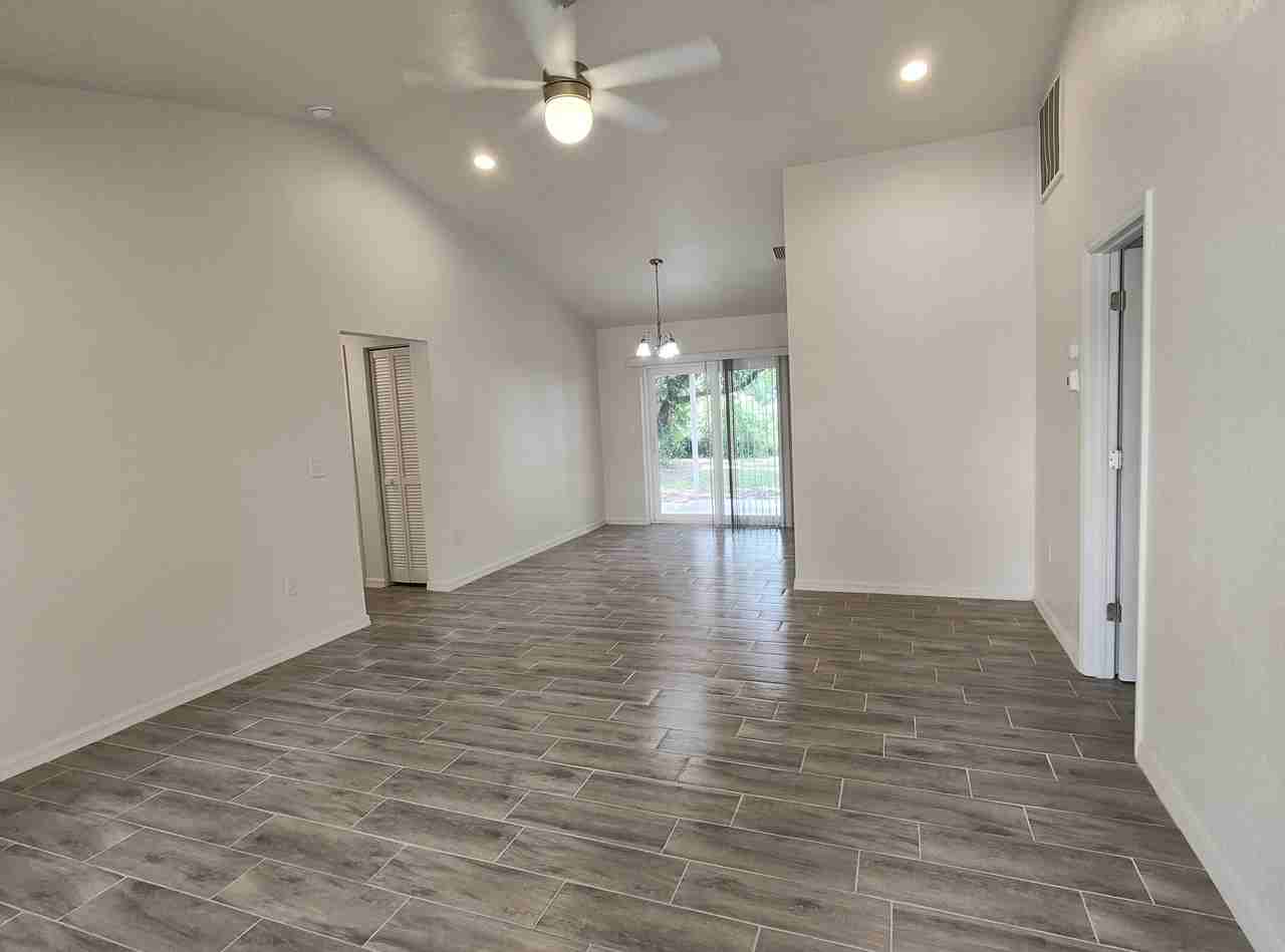 1129 Presque Isle Dr #NA - Photo 3 of 24